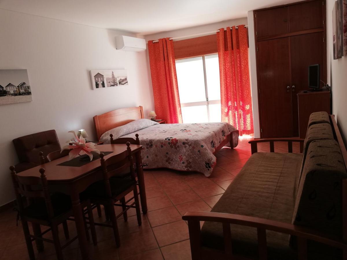 קווארטיירה Apartamentos Arcada מראה חיצוני תמונה